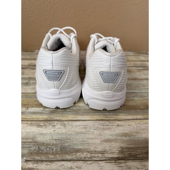Brooks Addiction Walker 2 Women's White Leather Walking Shoes Lace-Up Sz 11 NIB - Picture 7 of 14